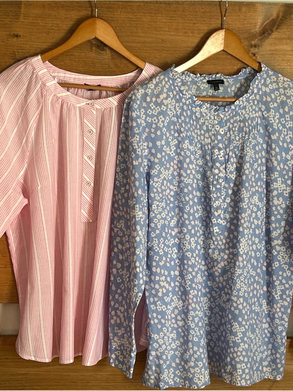 Lot of 2 Talbots Long Sleeve 1/4 Button Down Ruffle Collar Chic Blouses Size XL